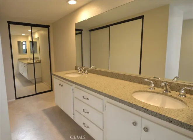 Twin Basin sink