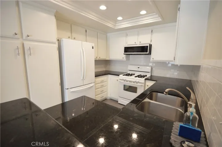 Granite Counter-Tops