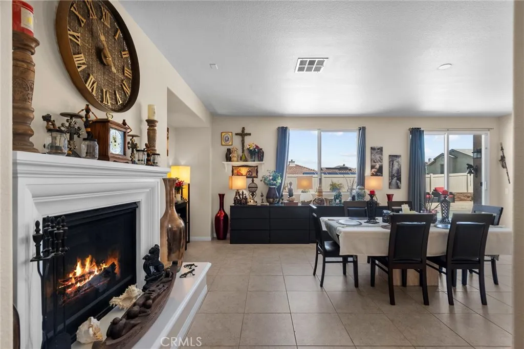 41648 Retsina Street, Palmdale, California 93551 home-pic-14