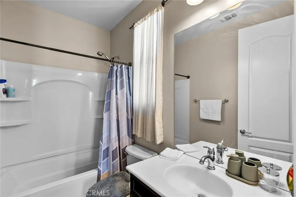 41648 Retsina Street, Palmdale, California 93551 home-pic-35