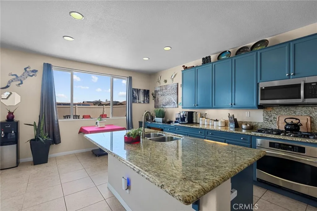 41648 Retsina Street, Palmdale, California 93551 home-pic-21