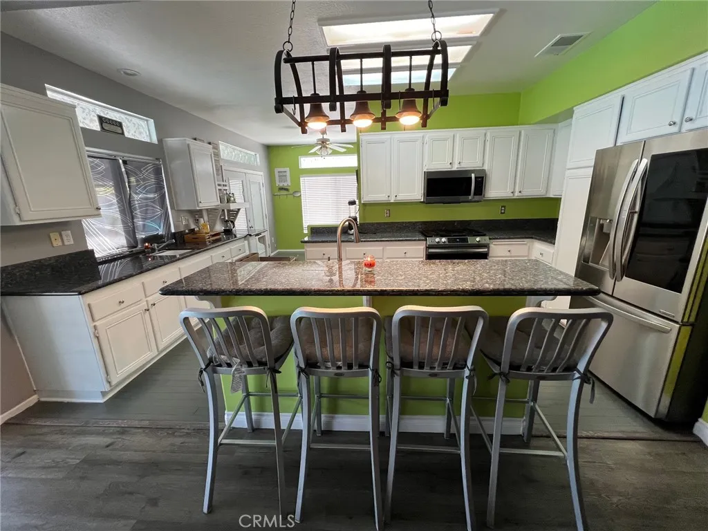 12413 Redrock Road, Victorville, California 92392 home-pic-8