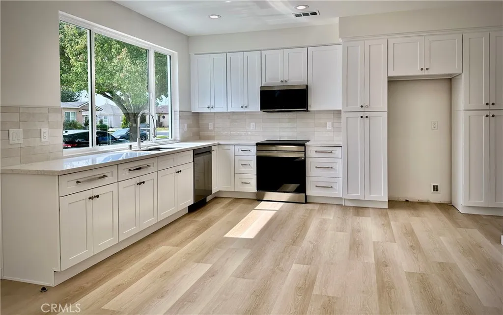6168 Briercrest Avenue, Lakewood, California 90713 home-pic-26