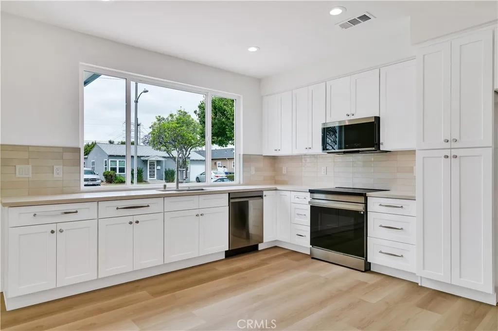6168 Briercrest Avenue, Lakewood, California 90713 home-pic-11
