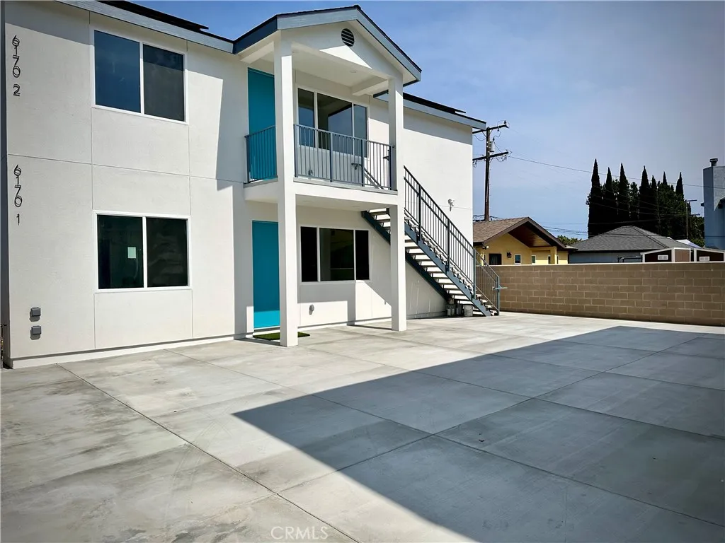 6168 Briercrest Avenue, Lakewood, California 90713 home-pic-6