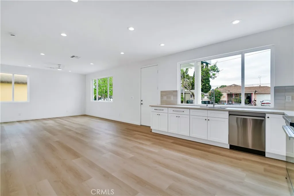 6168 Briercrest Avenue, Lakewood, California 90713 home-pic-9