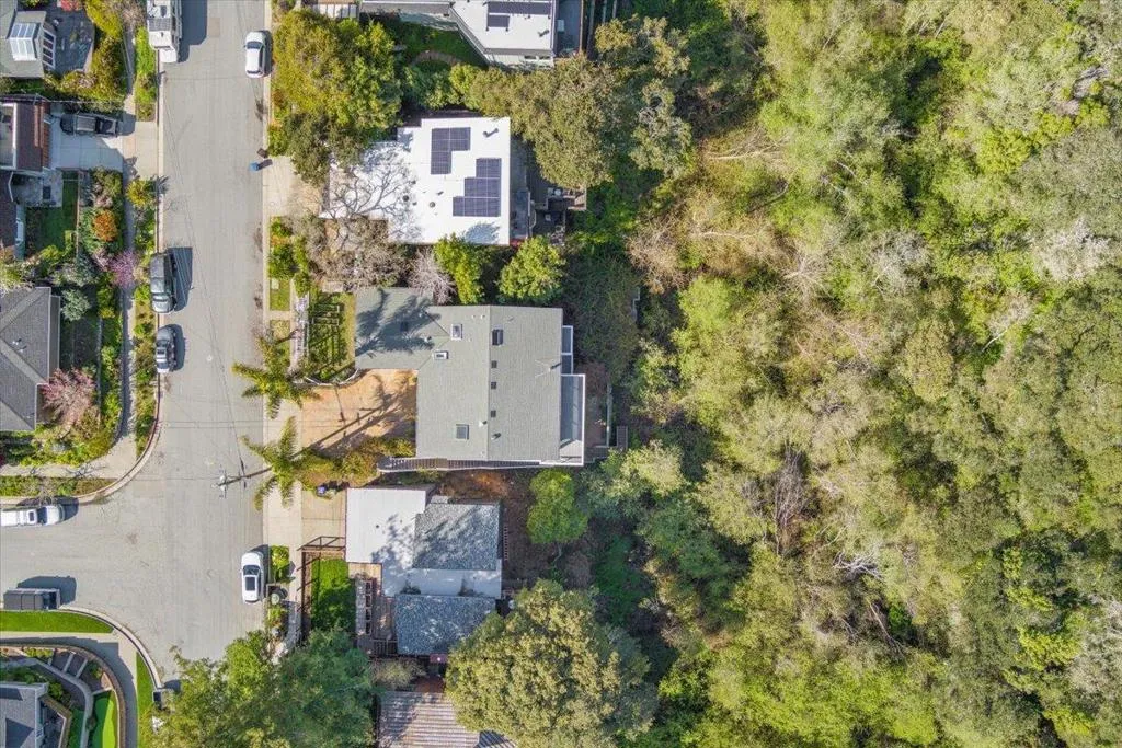 304 Harbor Drive, Santa Cruz, California 95062 home-pic-47