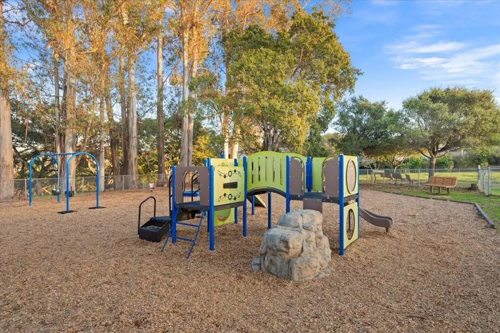 304 Harbor Drive, Santa Cruz, California 95062 home-pic-53