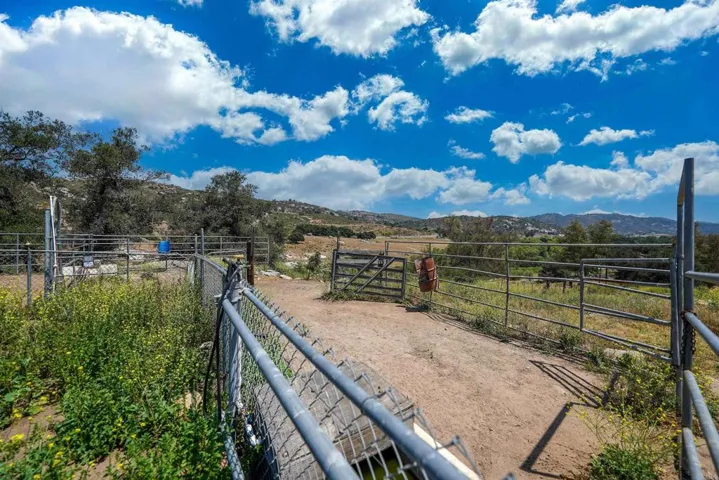 1250 E Old Julian Highway, Ramona, California 92065
