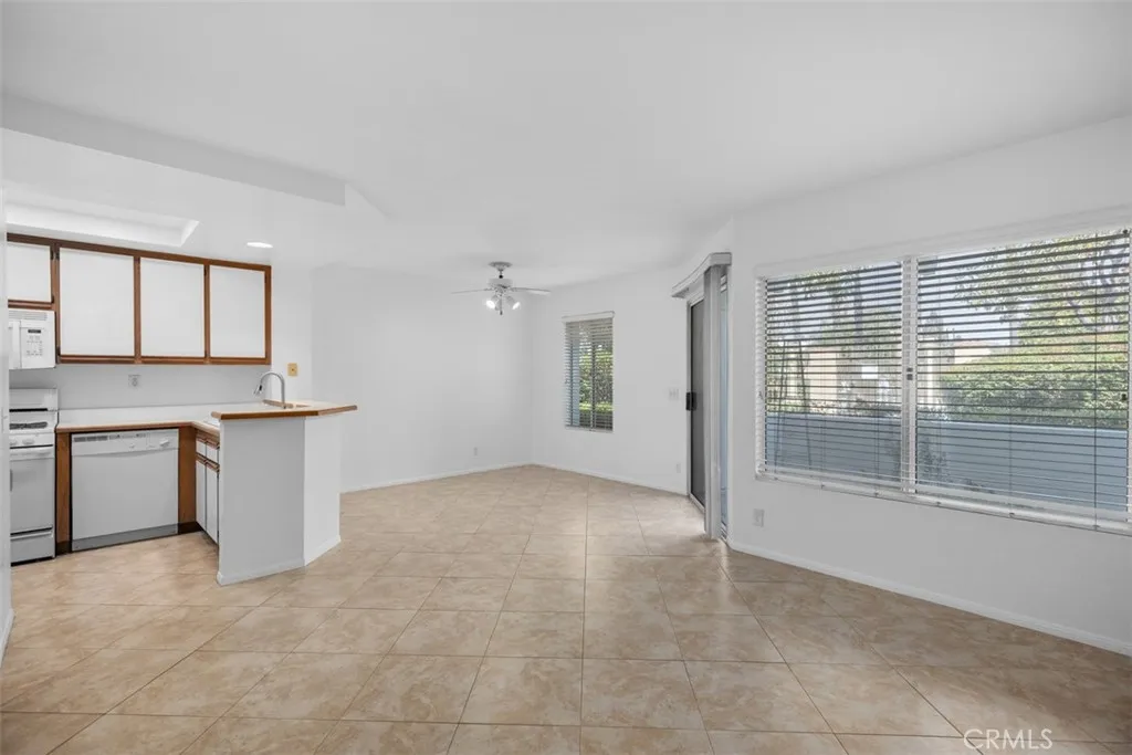 57 Rabano, Rancho Santa Margarita, California 92688 home-pic-6
