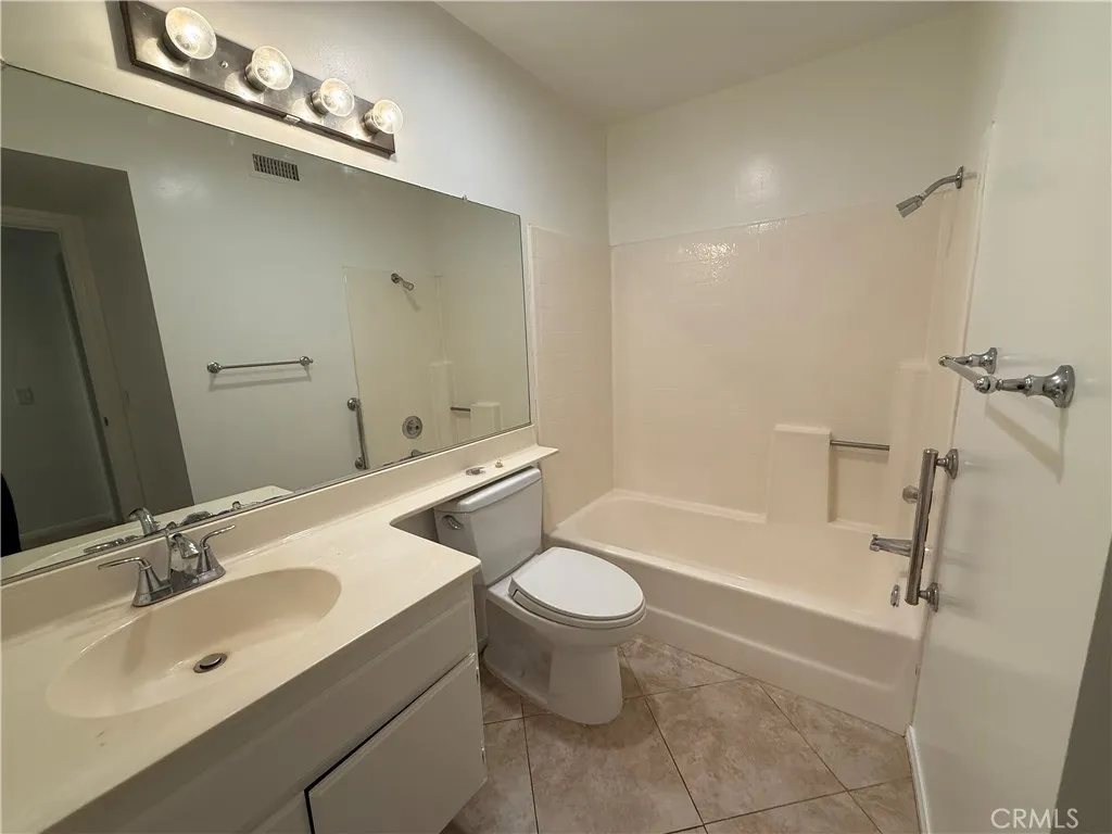 57 Rabano, Rancho Santa Margarita, California 92688 home-pic-11