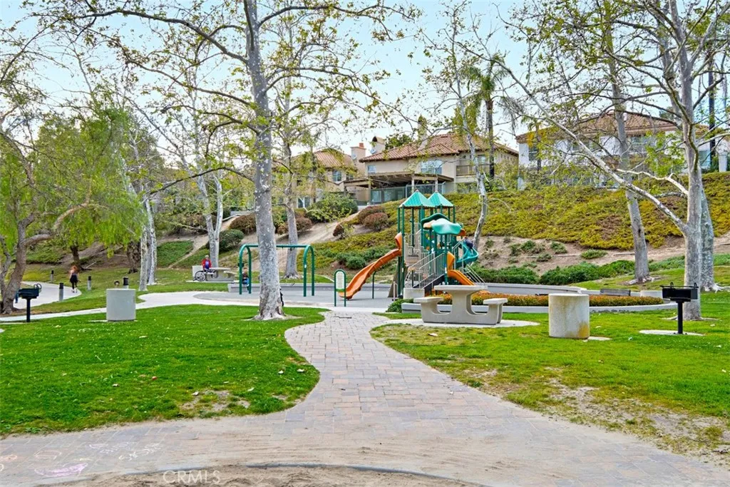 57 Rabano, Rancho Santa Margarita, California 92688 home-pic-25