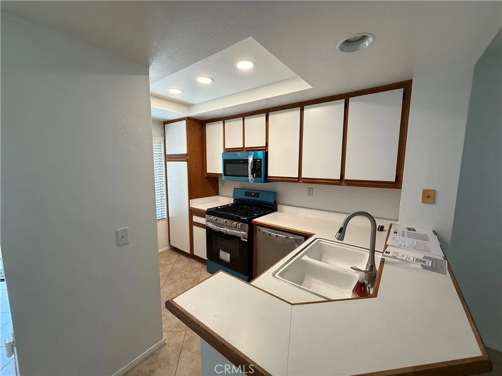 57 Rabano, Rancho Santa Margarita, California 92688 home-pic-2