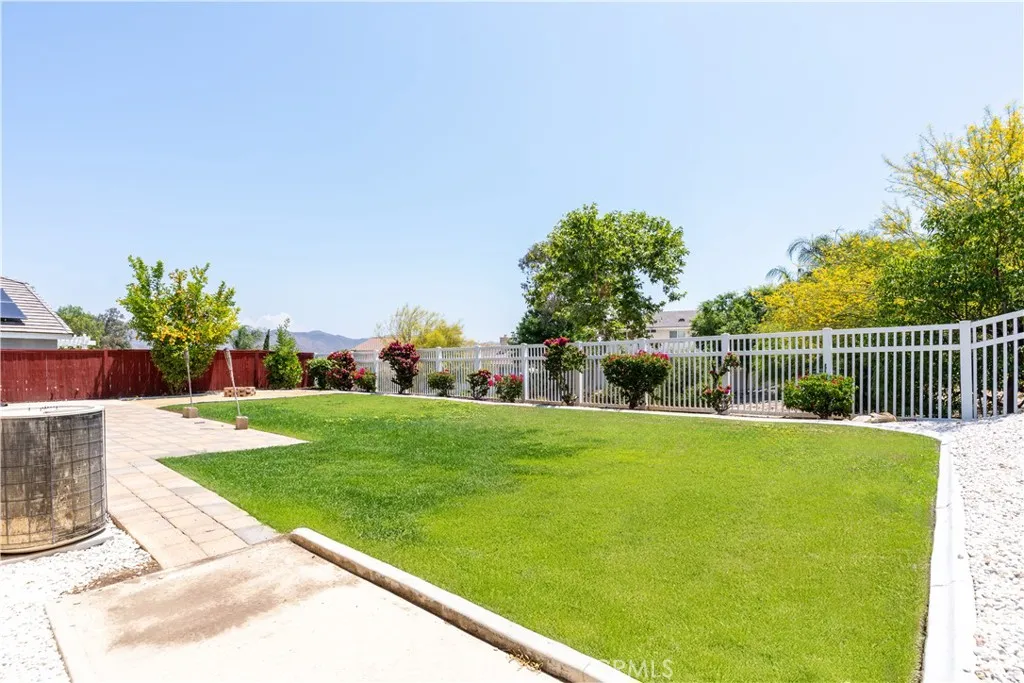 27170 Arrow Point Trail, Corona, California 92883 home-pic-32