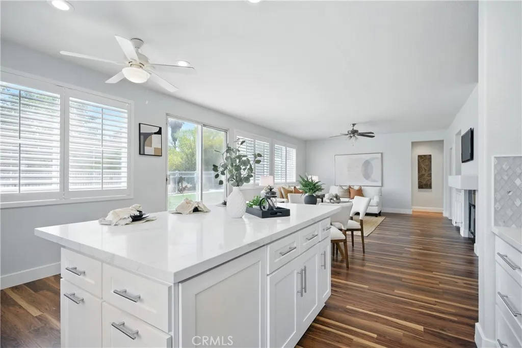 27170 Arrow Point Trail, Corona, California 92883 home-pic-9