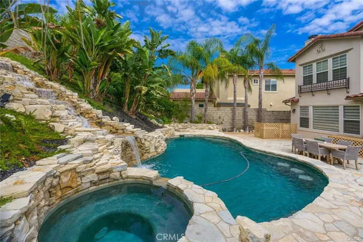 17261 Fremont Lane, Yorba Linda, California 92886