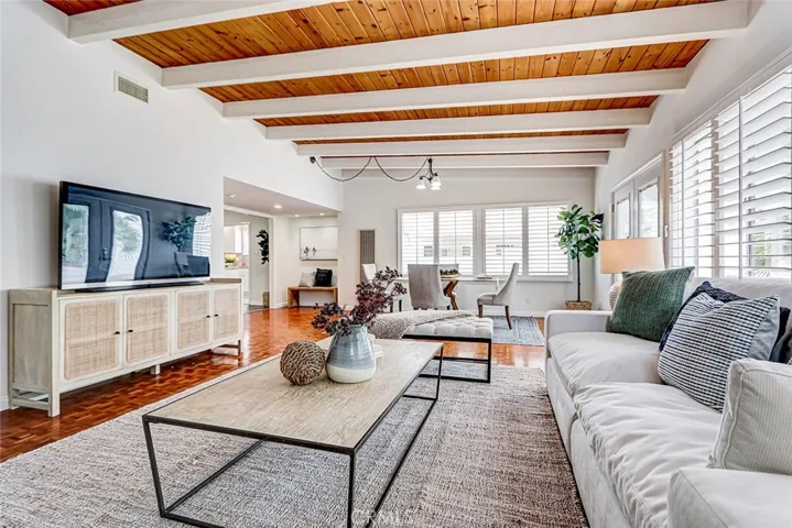 1217 S Gertruda Avenue, Redondo Beach, California 90277