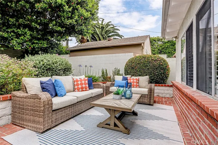 1217 S Gertruda Avenue, Redondo Beach, California 90277