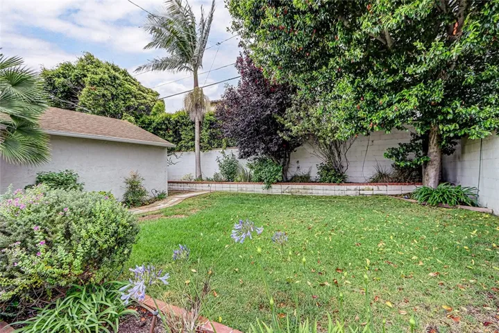 1217 S Gertruda Avenue, Redondo Beach, California 90277
