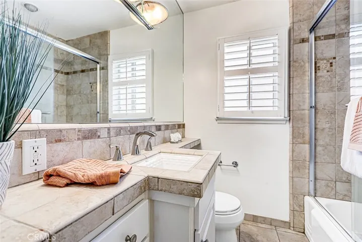 1217 S Gertruda Avenue, Redondo Beach, California 90277