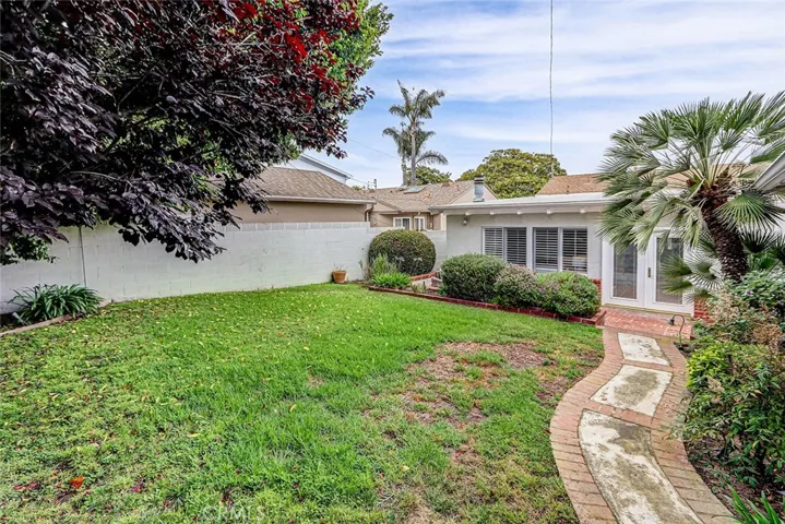 1217 S Gertruda Avenue, Redondo Beach, California 90277