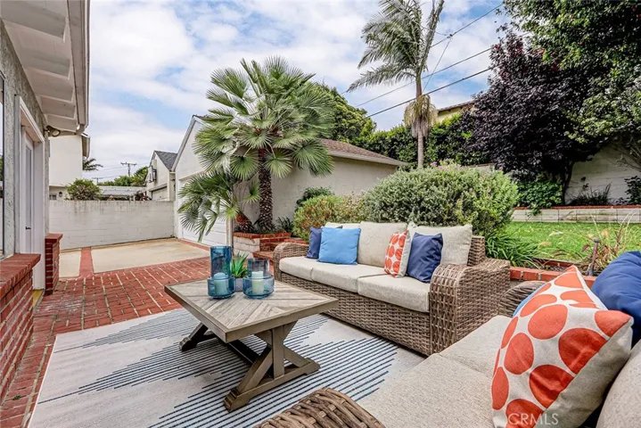 1217 S Gertruda Avenue, Redondo Beach, California 90277