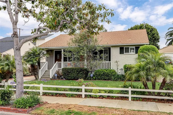 1217 S Gertruda Avenue, Redondo Beach, California 90277