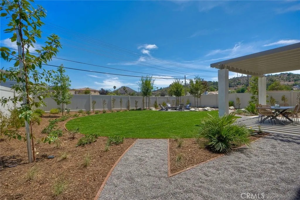 2066 Woolem Place, Escondido, California 92026 home-pic-26