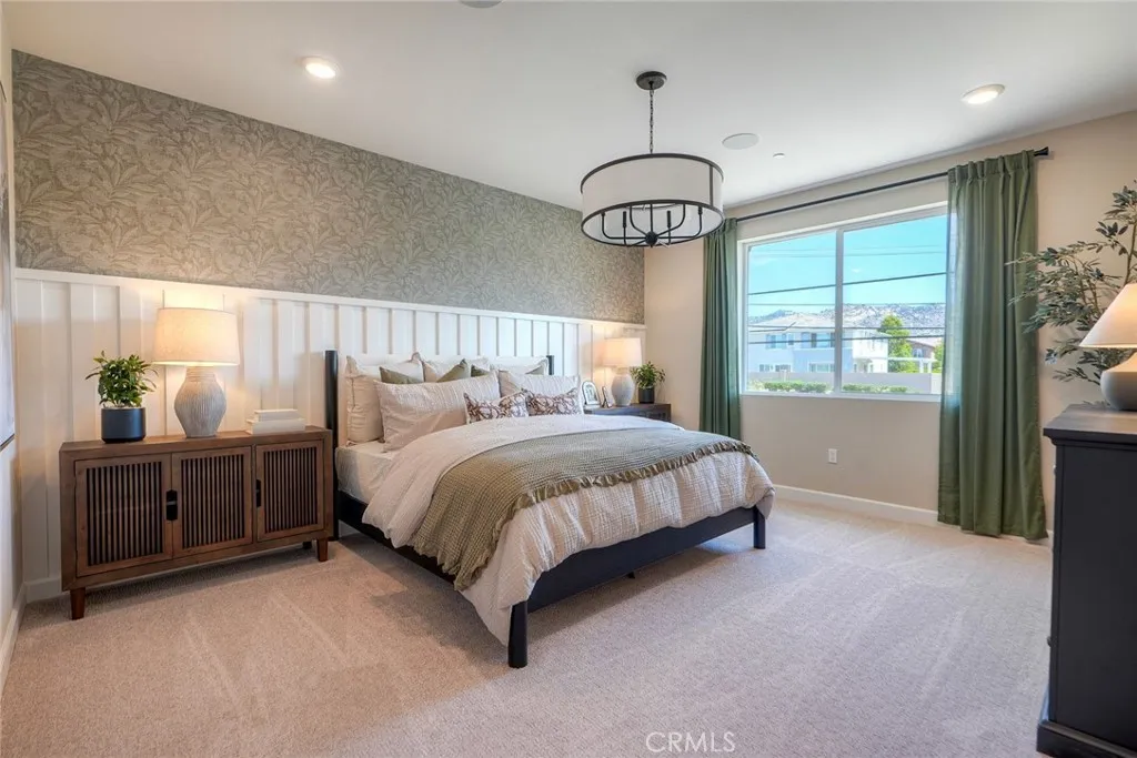 2066 Woolem Place, Escondido, California 92026 home-pic-12