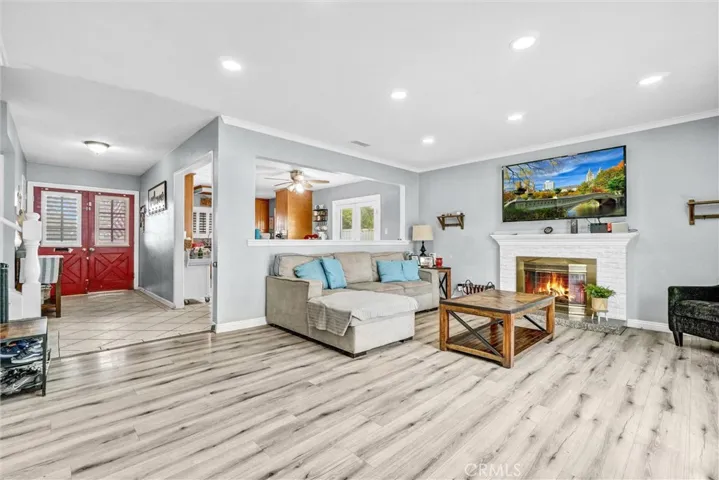 1523 Lynton Avenue, Wilmington, California 90744