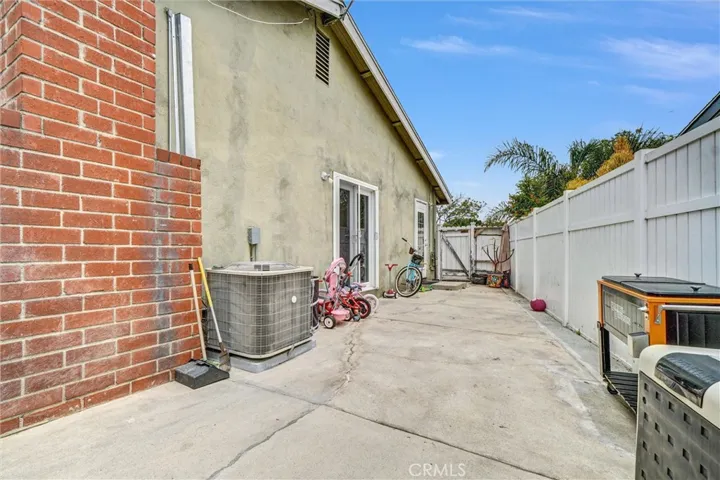 Side Exit from Back Yard