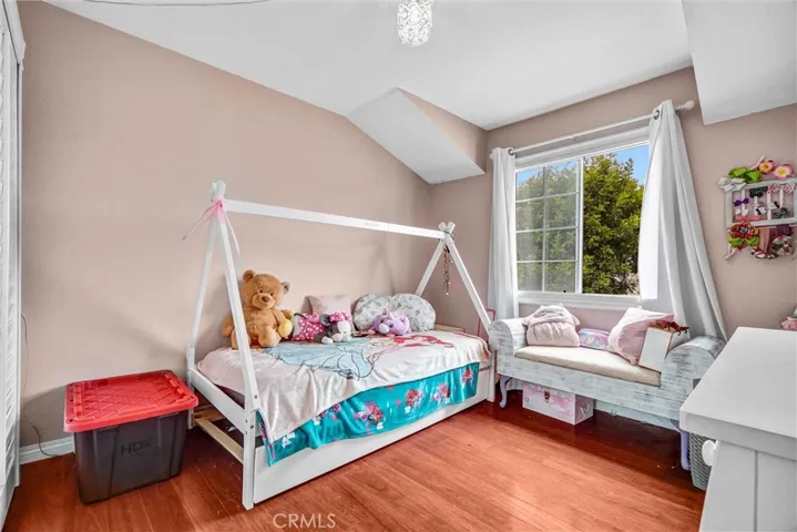 Upstairs Bedroom 1