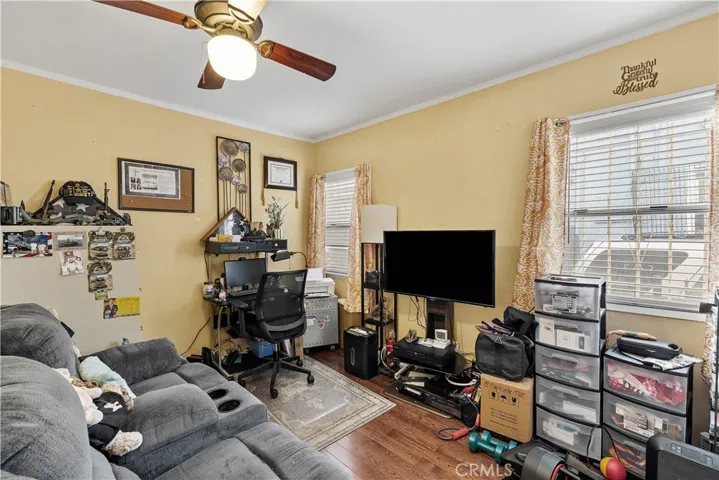930 E 89th Street, Los Angeles, California 90002