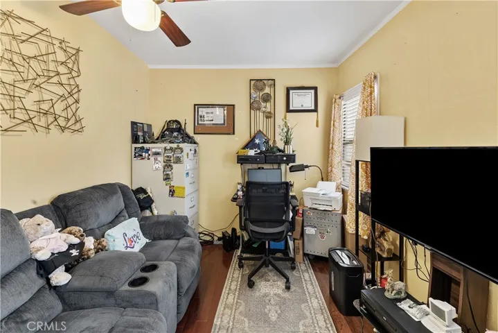 930 E 89th Street, Los Angeles, California 90002