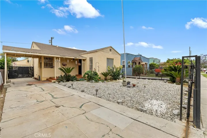 930 E 89th Street, Los Angeles, California 90002