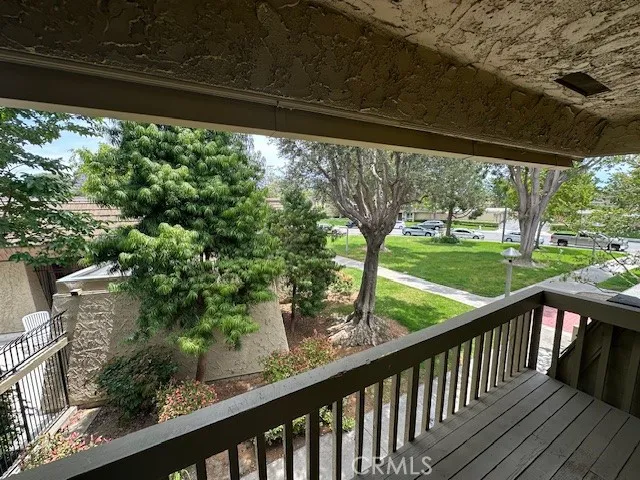18188 Mesa Verde Court, Fountain Valley, California 92708
