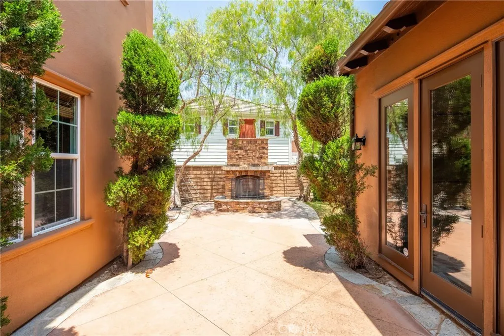 15 Basilica Place, Ladera Ranch, California 92694 home-pic-49