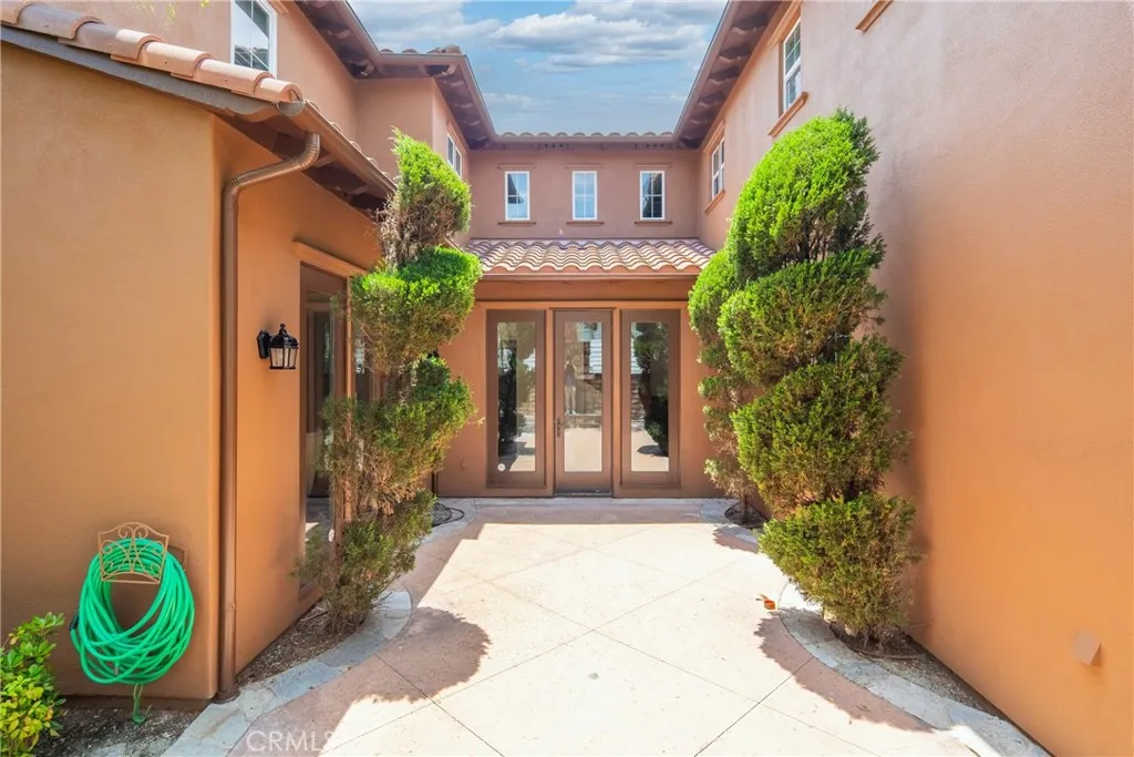 15 Basilica Place, Ladera Ranch, California 92694 home-pic-51