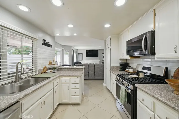 2618 Blue Fox Drive, Ontario, California 91761
