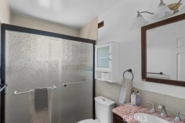 Hall bathroom shower