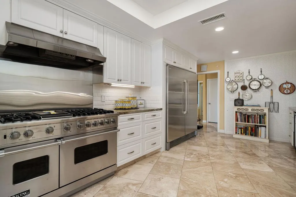 44828 Oro Grande Circle, Indian Wells, California 92210 home-pic-12