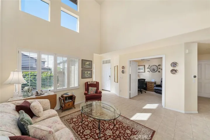 1725 Winchester Way, Santa Maria, California 93454