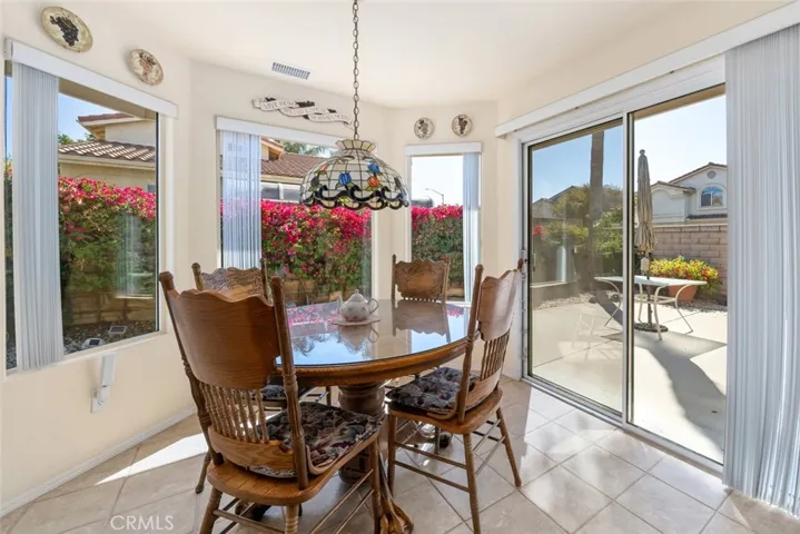 1725 Winchester Way, Santa Maria, California 93454