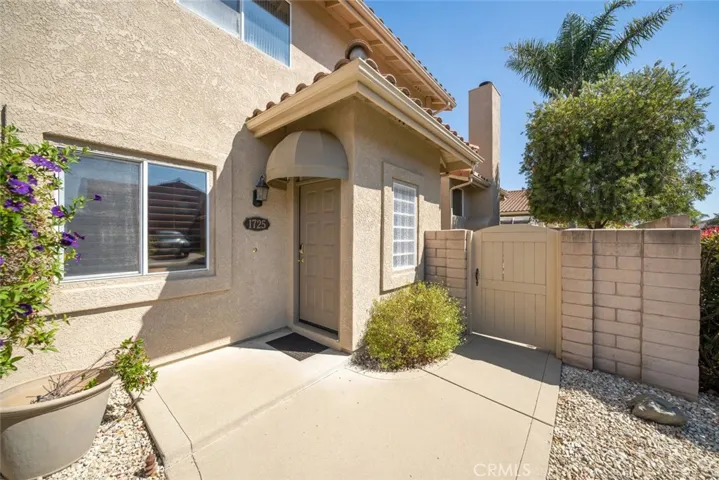 1725 Winchester Way, Santa Maria, California 93454