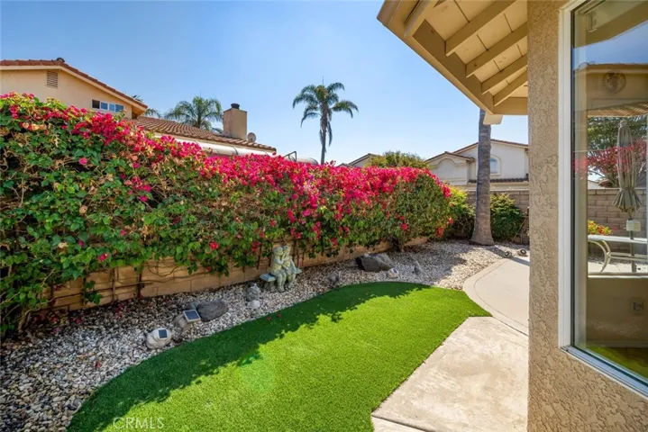 1725 Winchester Way, Santa Maria, California 93454