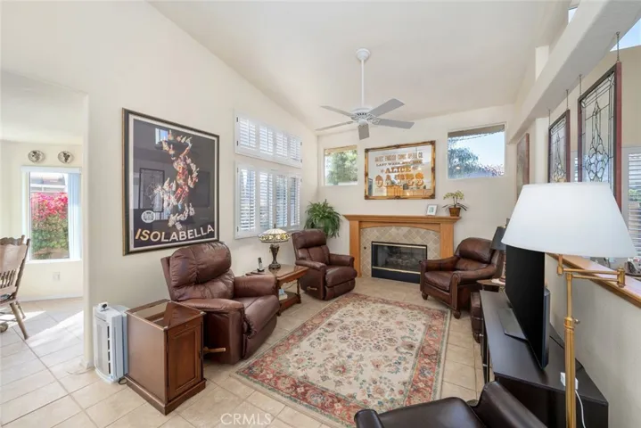 1725 Winchester Way, Santa Maria, California 93454