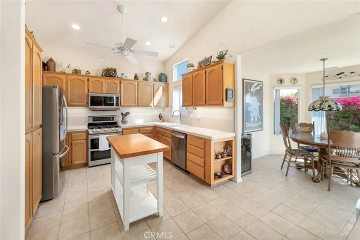 1725 Winchester Way, Santa Maria, California 93454