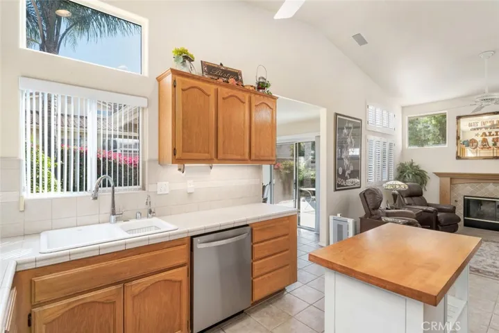 1725 Winchester Way, Santa Maria, California 93454