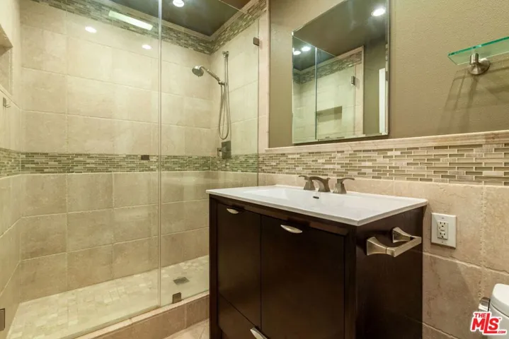 1400 Caddington Drive, Rancho Palos Verdes, California 90275