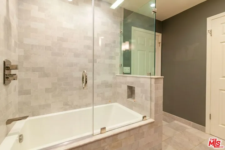 1400 Caddington Drive, Rancho Palos Verdes, California 90275